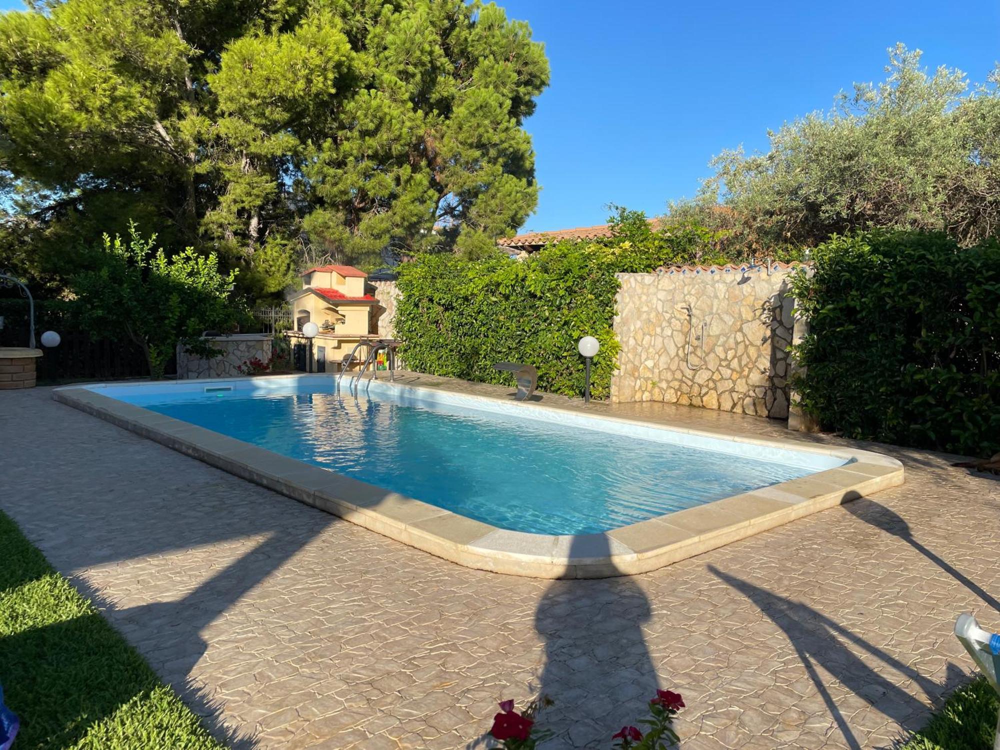 Villa Villino Giulia Altavilla Milicia Exterior foto